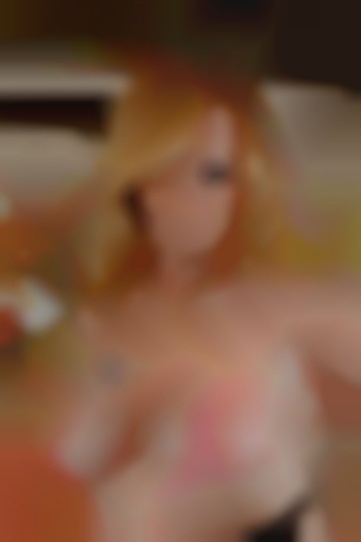 Girls in MI nude